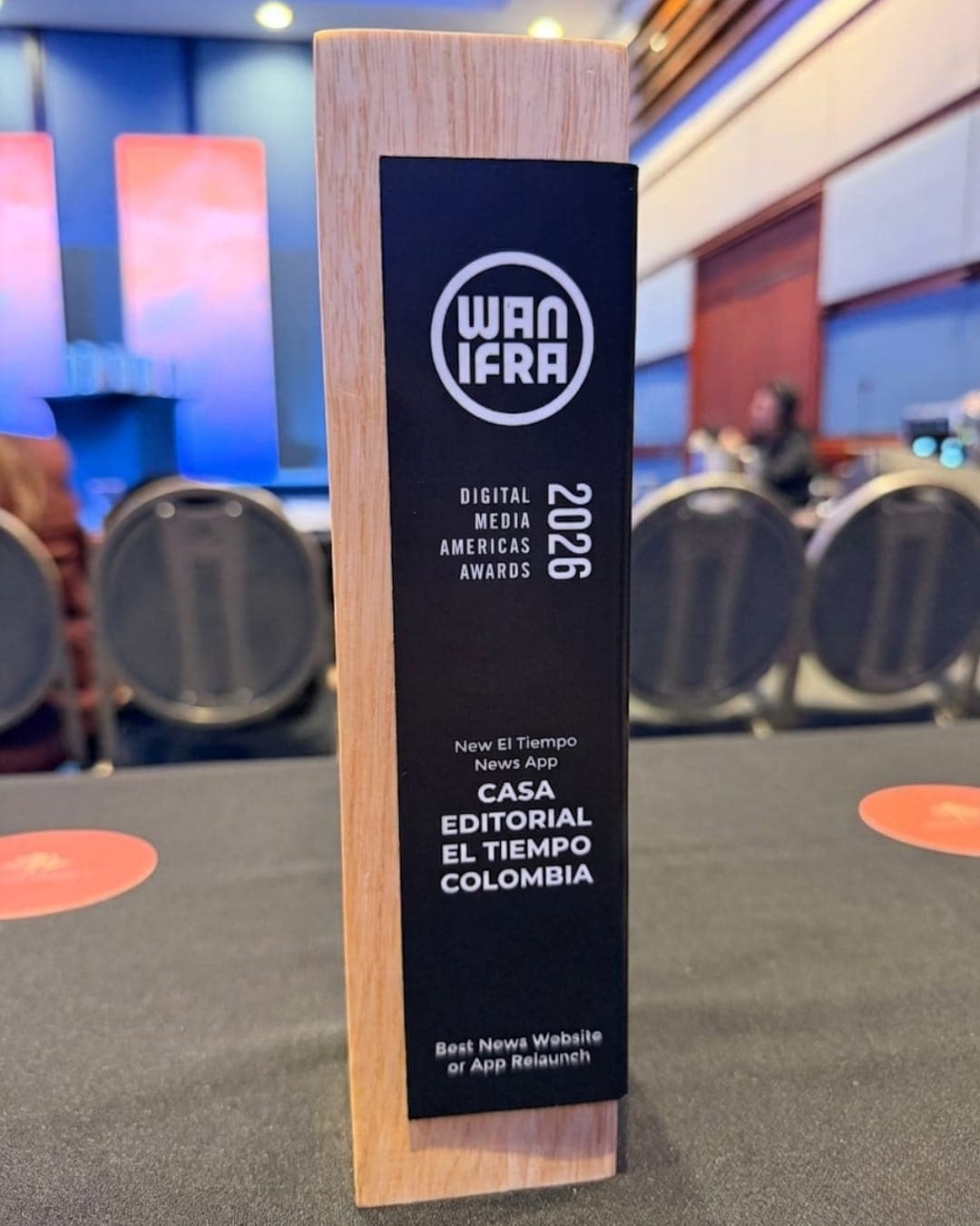 WAN-IFRA Digital Media Americas Awards 2026 trophy for the EL TIEMPO app